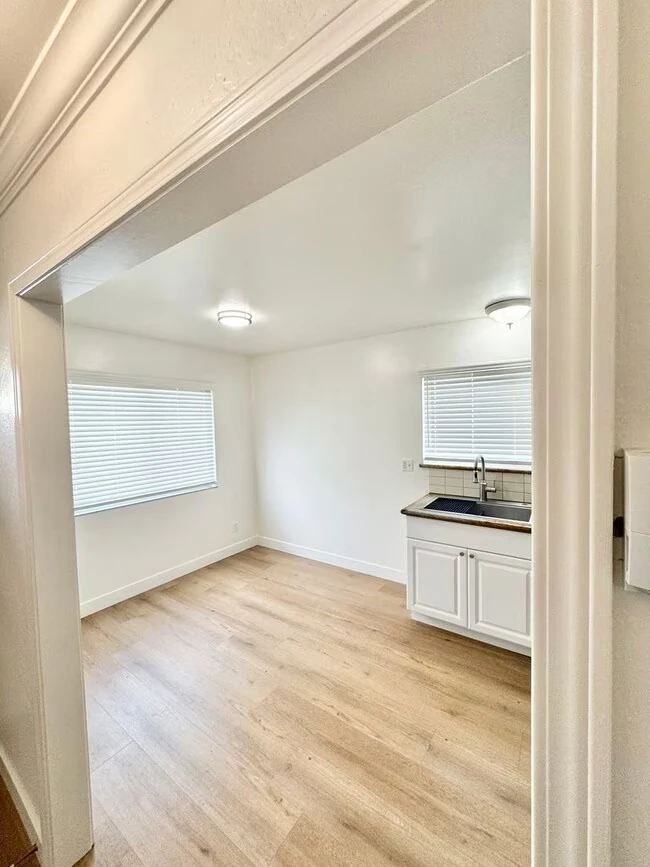 1797 Knox St Castro Valley, CA 94546 photo 5