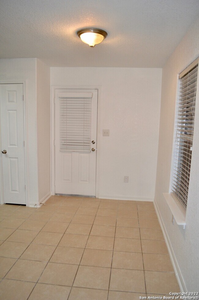 5403 Chase Canyon San Antonio, TX 78252 photo 5