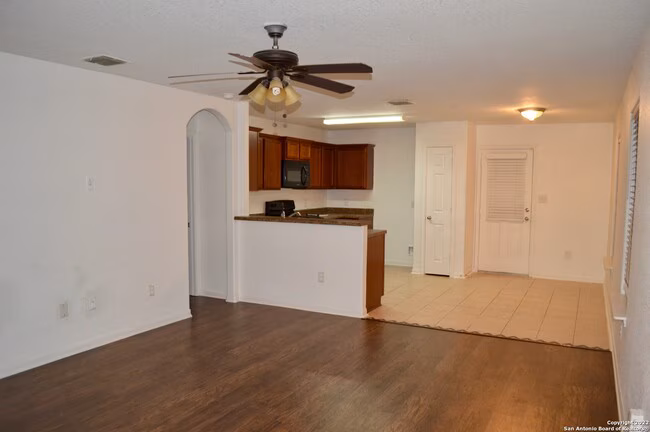 5403 Chase Canyon San Antonio, TX 78252 photo 3