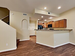 Las Piedras Townhomes photo 5