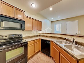 Las Piedras Townhomes photo 3