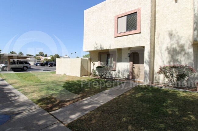 6021 N 79th St Scottsdale, AZ 85250 photo 2