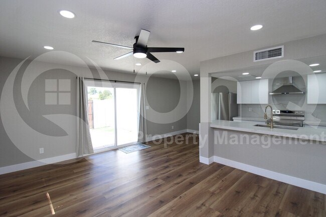 6021 N 79th St Scottsdale, AZ 85250 photo 5