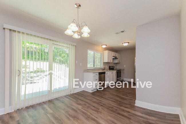 1225 Bard Drive, Garland, TX 75040 photo 4