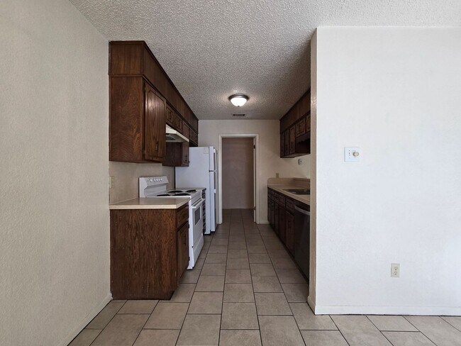 1207 Boulder Run Harker Heights, TX 76548 photo 3