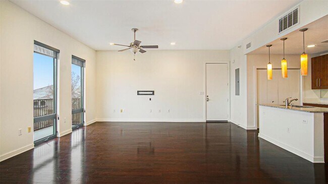 2608 Museum Way, Fort Worth, TX 76107 photo 4