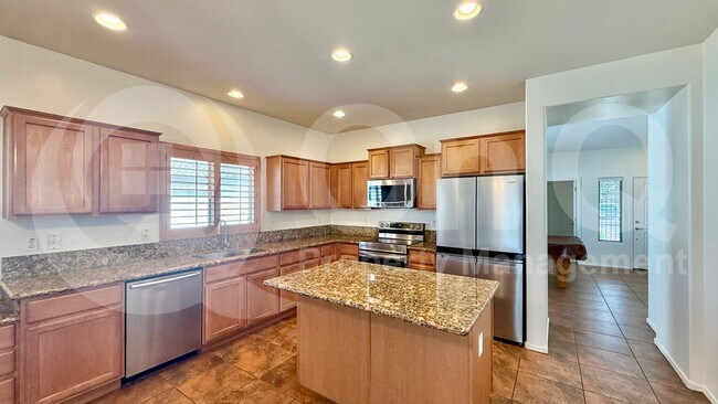 8610 S 58th Dr Phoenix, AZ 85339 photo 3