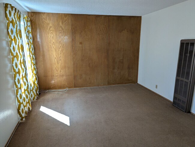 1245 20th Ave San Francisco, CA 94122 photo 3