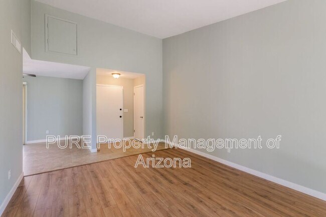 4709 W Continental Dr Glendale, AZ 85308 photo 5