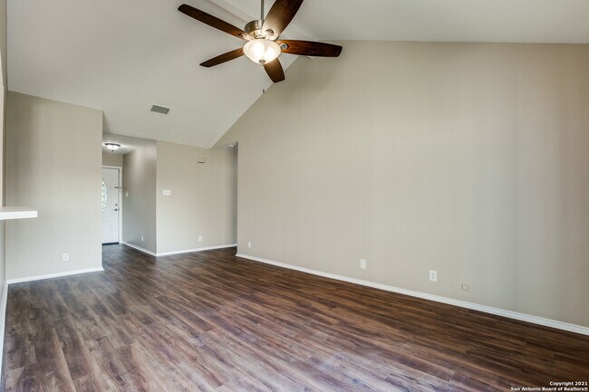 314 Channing Ave San Antonio, TX 78210 photo 4