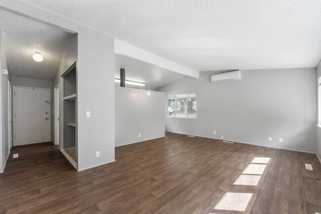 12769 Lala Cove Ln SE Olalla, WA 98359 photo 2