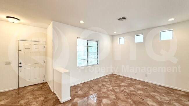 3028 E Patrick St Gilbert, AZ 85295 photo 3