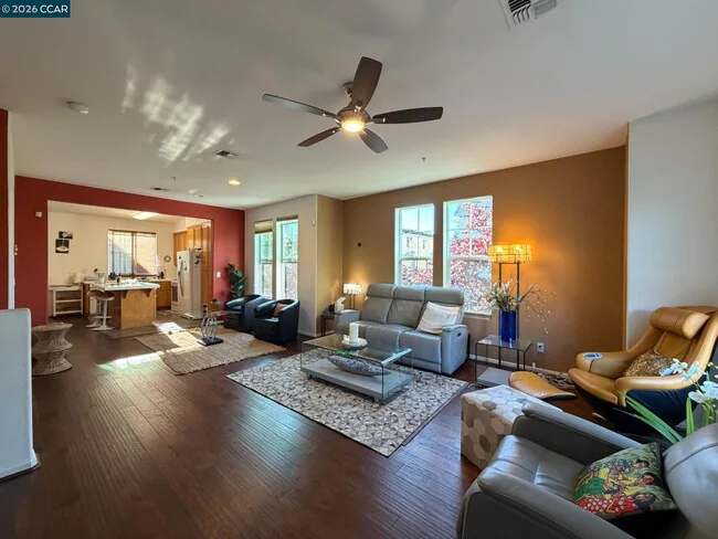 487 Metro Walk Way Richmond, CA 94801 photo 5