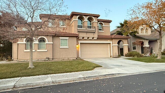 4 BR 2.5 Bath Duet close to park and schools