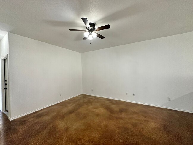 227 N Mary Jo Dr Harker Heights, TX 76548 photo 4