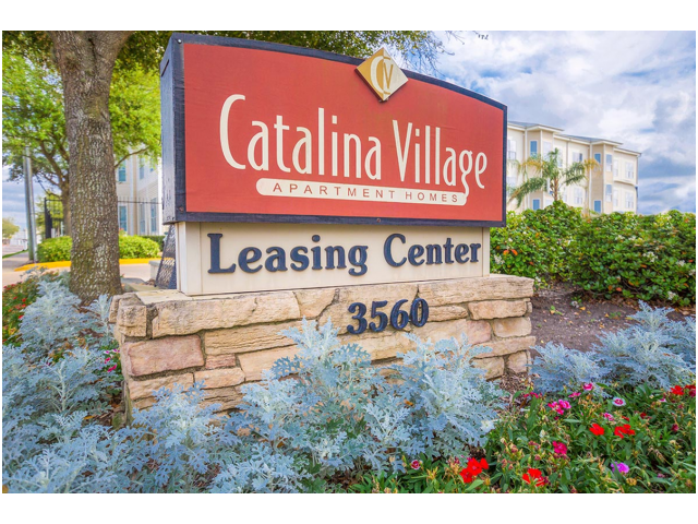 Catalina Village photo 3