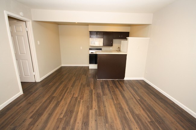 Sunrise Suites photo 2