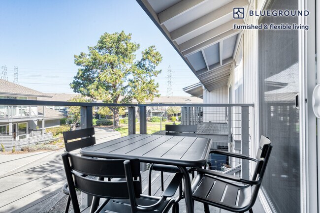 855 Bounty Dr Foster City, CA 94404 photo 4