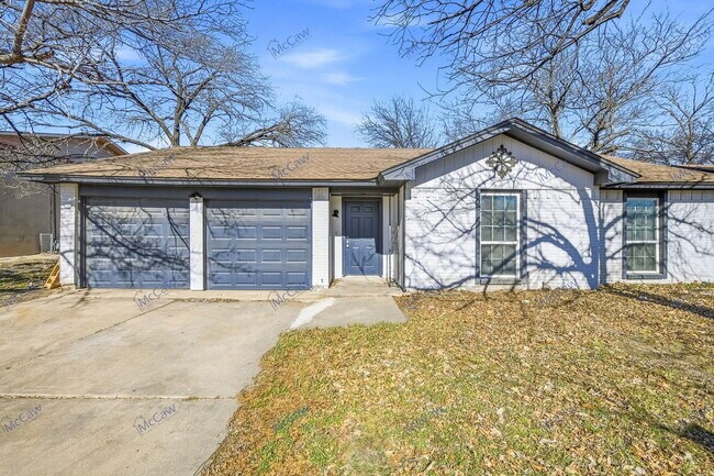 3025 Old Hickory Trail, Forest Hill, TX 76140 photo 2
