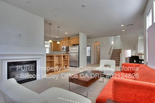 3552 Stout Pl. photo 2