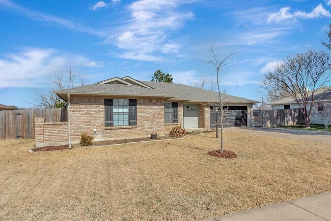 341 N La Quinta Cir Keller, TX 76248 photo 2