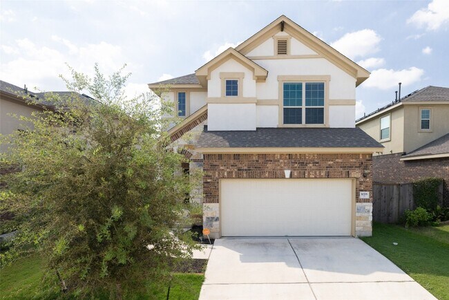 1028 Chad Lp Round Rock, TX 78665 photo 2