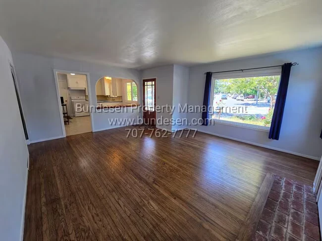 3200 Spring Creek Dr Santa Rosa, CA 95405 photo 4
