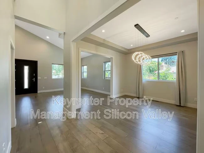 2942 Neal Ave San Jose, CA 95128 photo 4