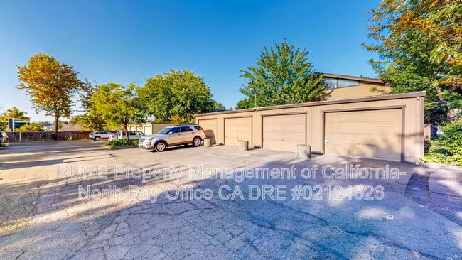 1707 W 3rd St Santa Rosa, CA 95401 photo 3
