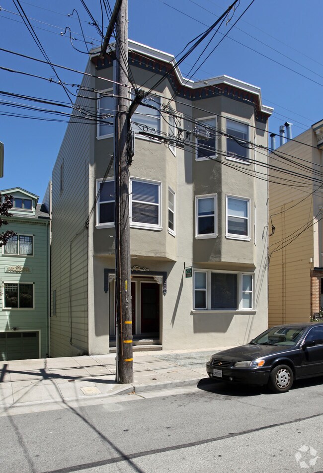 141 Ames Street, San Francisco, CA 94110 photo 3