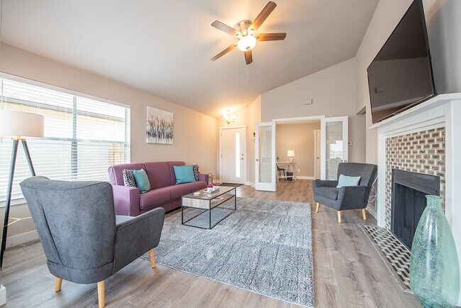 6009 Richard Carlton Blvd Austin, TX 78727 photo 3