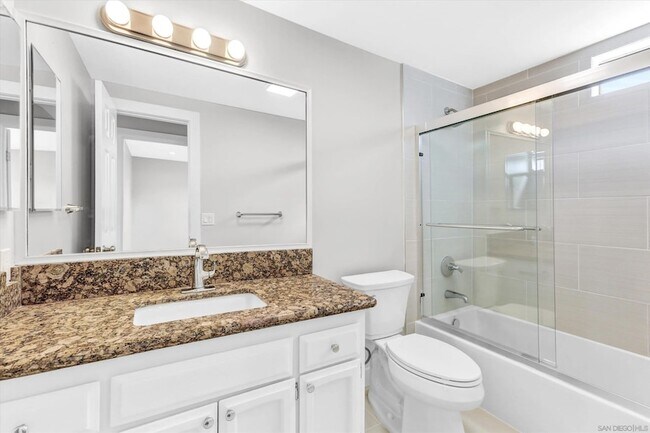 520 Pearl St San Diego, CA 92037 photo 4