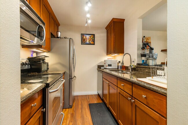 501 141st Avenue Southeast, Bellevue, WA 98007 photo 3