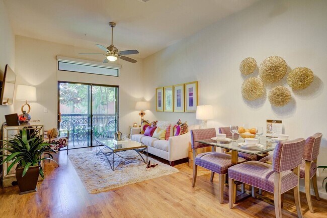 1655 Brittmoore Road, Houston, TX 77043 photo 2