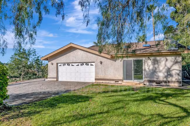 16303 Avenida Florencia Poway, CA 92064 photo 3