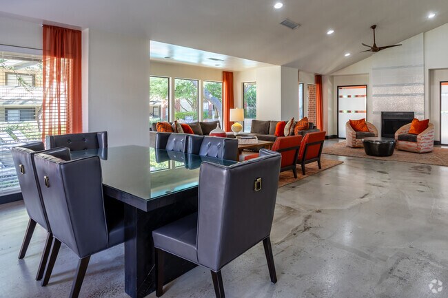 Centreport Landing Apartments photo 4
