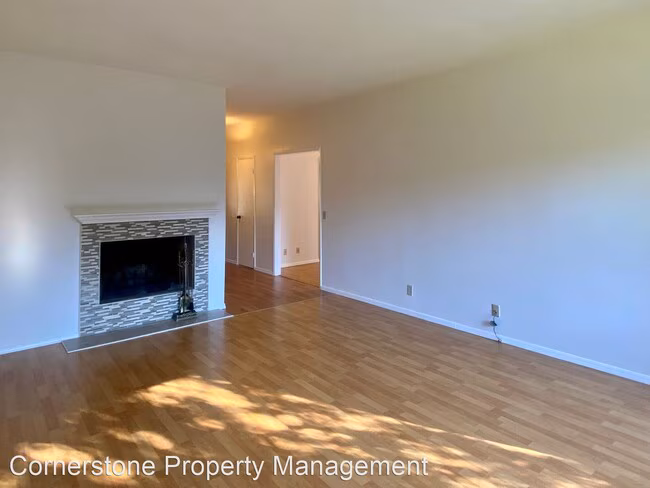 819 Poplar Ave Sunnyvale, CA 94086 photo 5