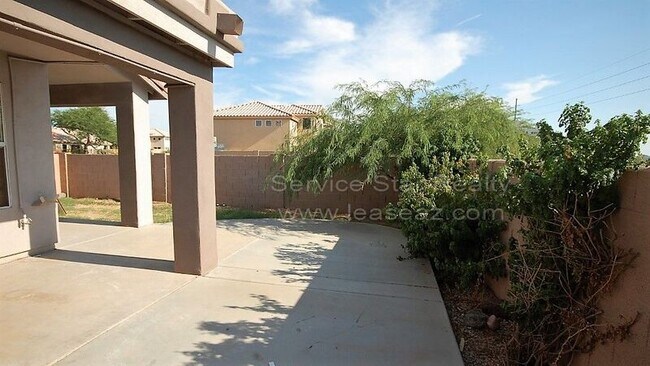 31056 N 40th Pl photo 2