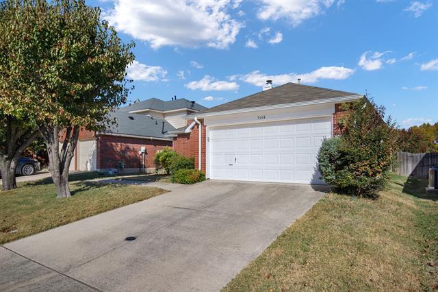 9104 Norfolk Ln McKinney, TX 75071 photo 4