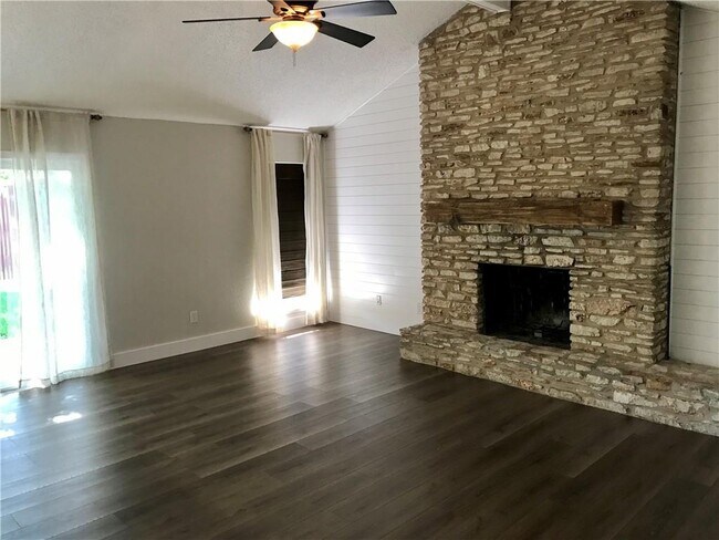 3406 Valley Pike Rd Cedar Park, TX 78613 photo 4