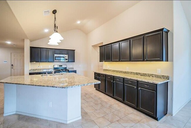 9602 Paloma Creek Dr Tomball, TX 77375 photo 5