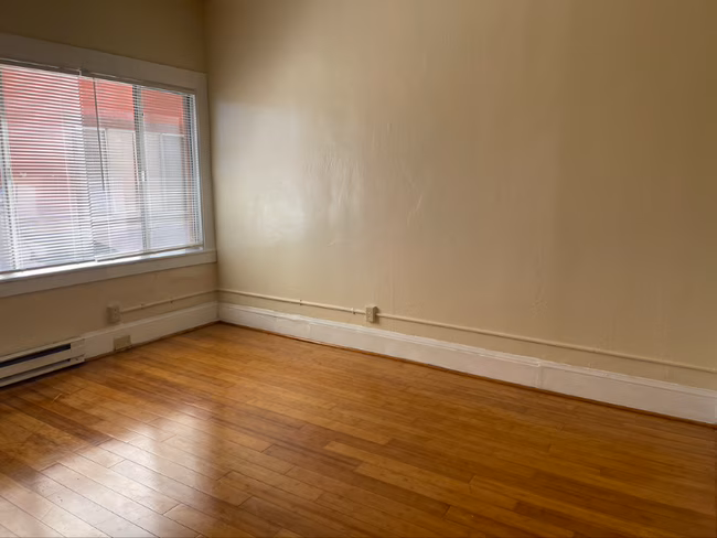 3524 Foothill Blvd Oakland, CA 94601 photo 5