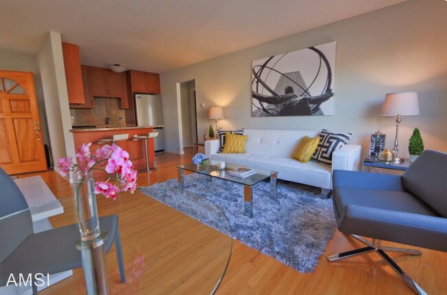 4011 19th Street, San Francisco, CA 94114 photo 2