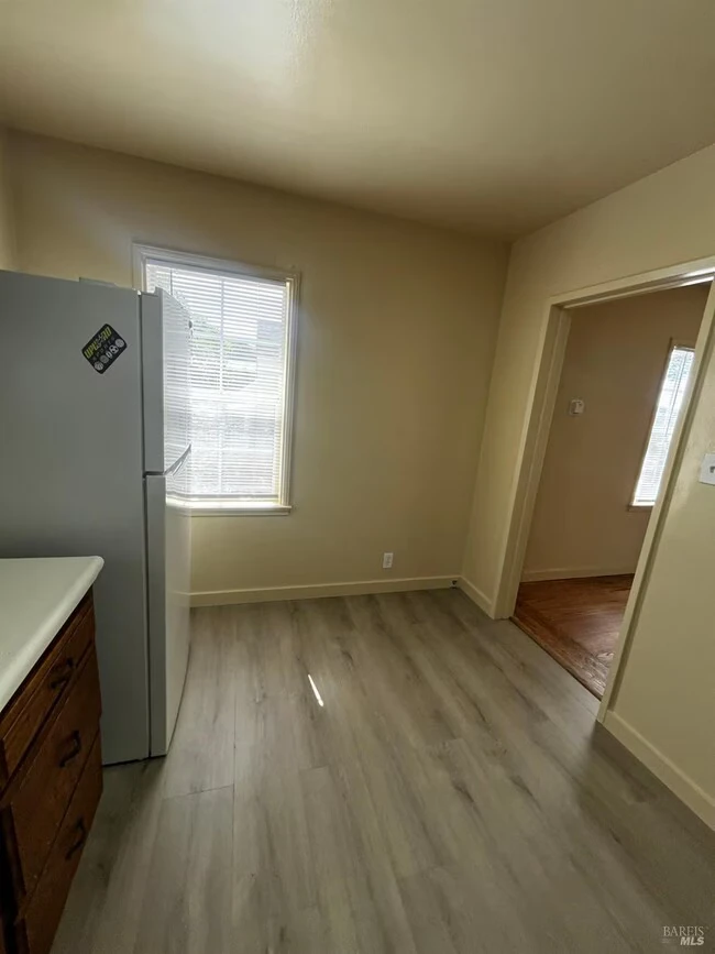 11 B St Vallejo, CA 94590 photo 5