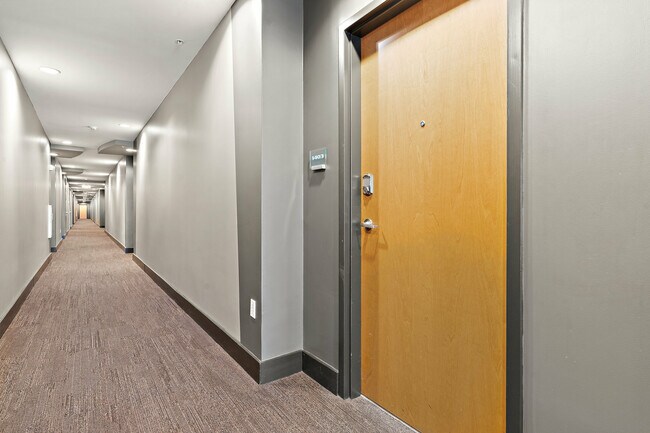 360 Nueces St Austin, TX 78701 photo 2