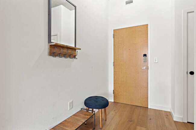 360 Nueces St Austin, TX 78701 photo 3
