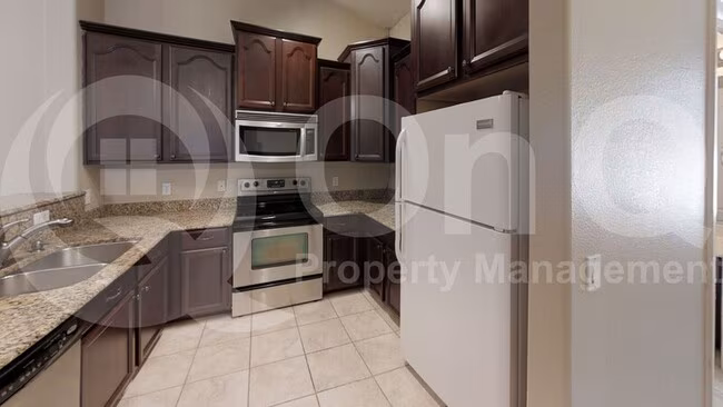 2401 E Rio Salado Pkwy Tempe, AZ 85281 photo 4