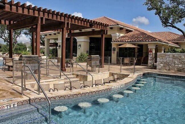 5511 Pecan Spgs Rd San Antonio, TX 78249 photo 4