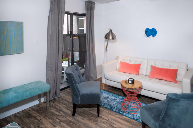 Mueller Flats Apartments photo 4