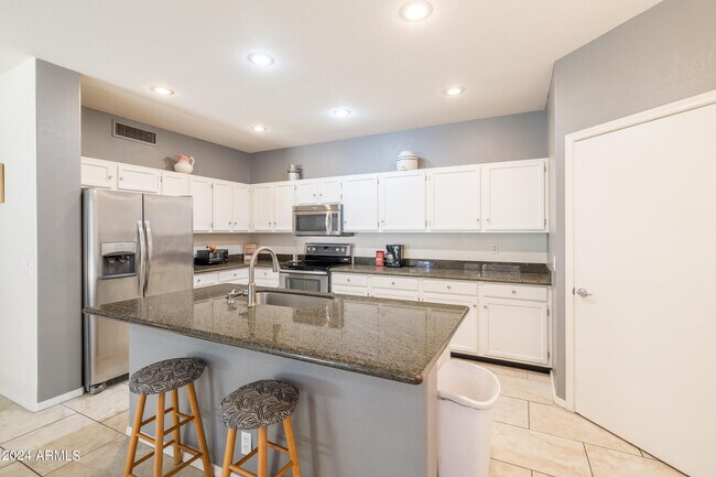 5909 E Julep St Mesa, AZ 85205 photo 4